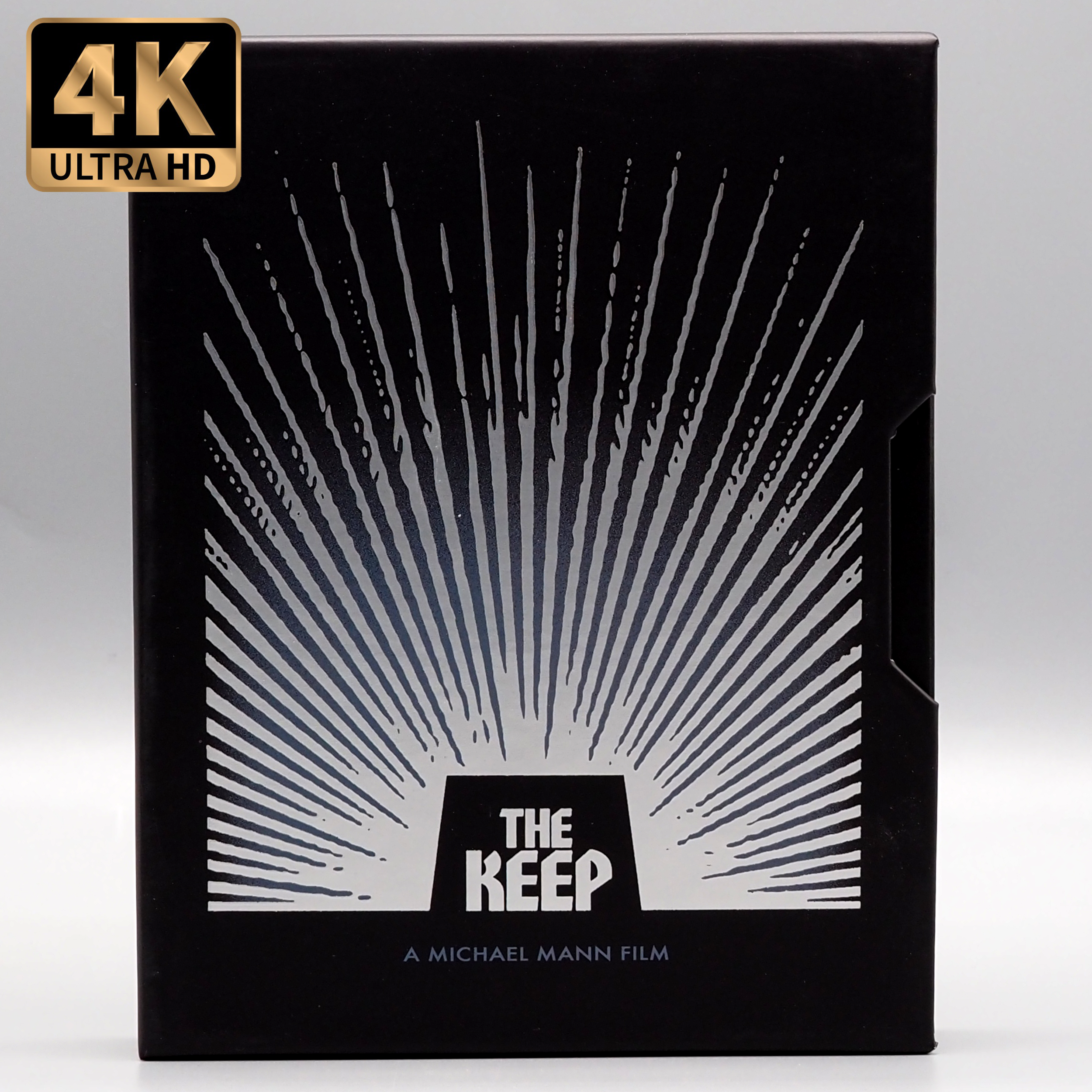 (Indie Exclusive) The Keep (LE Slipbox Vinegar Syndrome) (4k UHD / Blu-Ray)